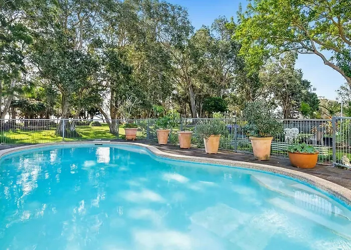 Waterfront Pet Friendly Abode Toukley Nsw