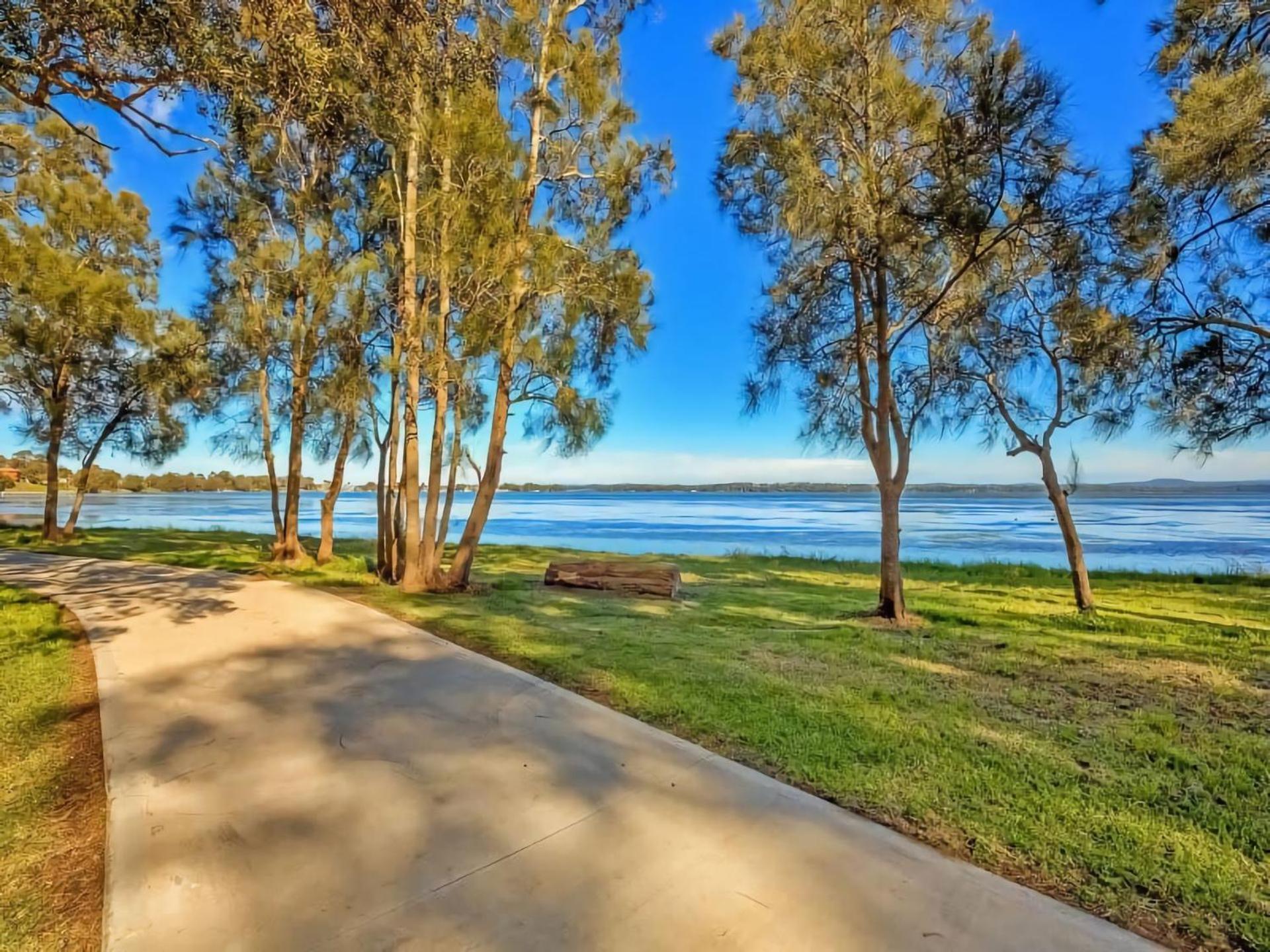 Holiday home Waterfront Pet Friendly Abode Nsw Toukley