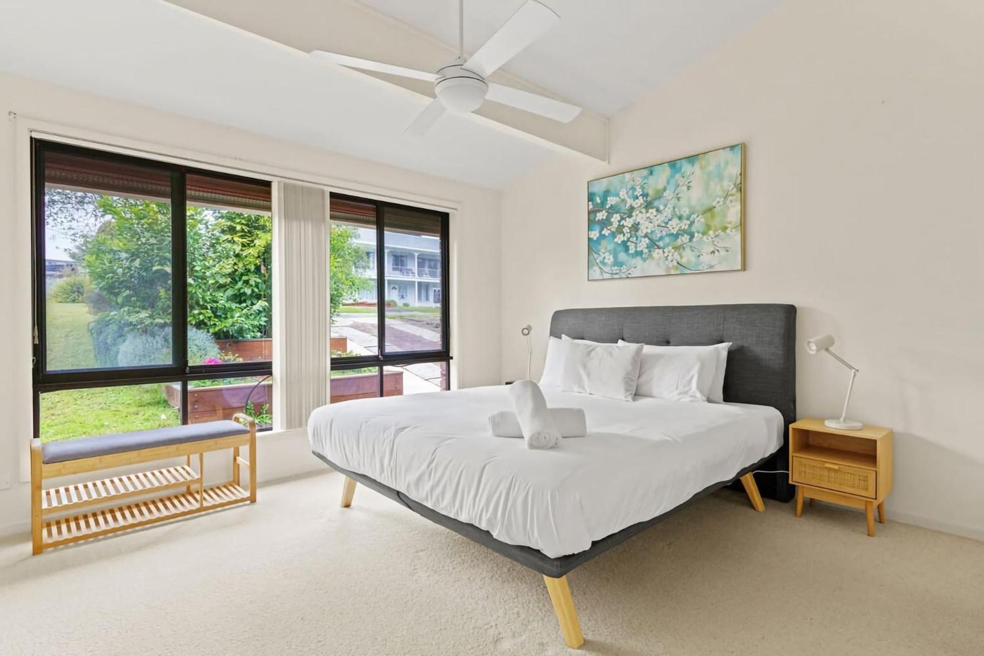 Waterfront Pet Friendly Abode Nsw *